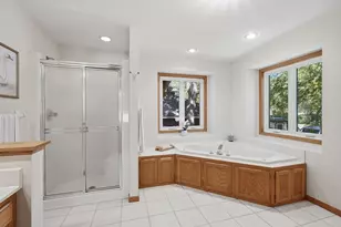 12827 Dover Ct, Apple Valley, MN 55124 - Photo 7