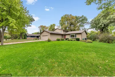 1003 Shady Oak Drive, North Mankato, MN 56003 - Photo 3