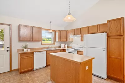 1728 Redhead Avenue, Baldwin, WI 54002 - Photo 3