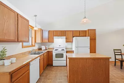 1728 Redhead Avenue, Baldwin, WI 54002 - Photo 5