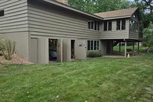 8365 Heather Ave, Eden Prairie, MN 55347 - Photo 7