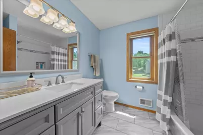 17672 Kettering Trail, Lakeville, MN 55044 - Photo 49