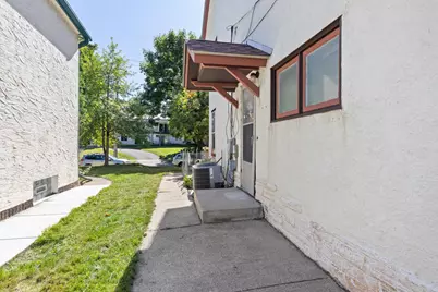 2005 19th Avenue NE, Minneapolis, MN 55418 - Photo 31