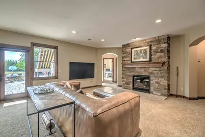2928 Jonquil Trail N, Lake Elmo, MN 55042 - Photo 47