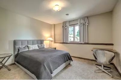 2928 Jonquil Trail N, Lake Elmo, MN 55042 - Photo 57