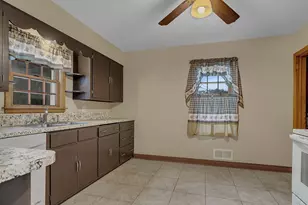 129 7th Ave NE, Saint Cloud, MN 56304 - Photo 11