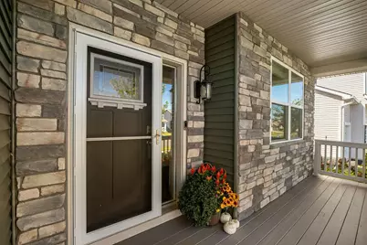 2140 Windermere Circle, Shakopee, MN 55379 - Photo 3