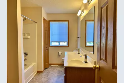 18092 69th Place N, Maple Grove, MN 55311 - Photo 17