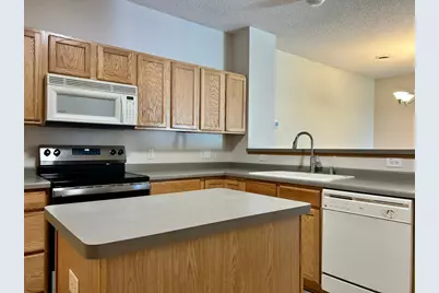 18092 69th Place N, Maple Grove, MN 55311 - Photo 11