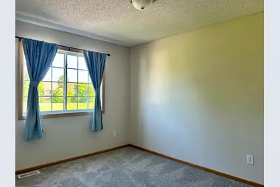 18092 69th Place N, Maple Grove, MN 55311 - Photo 15
