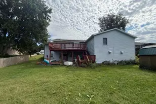 4501 22nd Ave NE, Rochester, MN 55906 - Photo 3