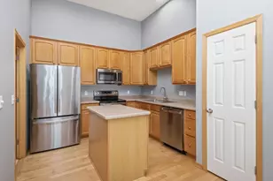 4871 Woodland Ave, Shakopee, MN 55379 - Photo 15