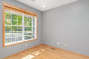 4871 Woodland Ave, Shakopee, MN 55379 - Photo 7