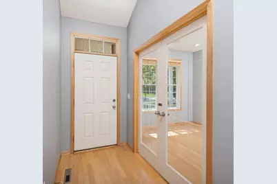 4871 Woodland Avenue, Shakopee, MN 55379 - Photo 5