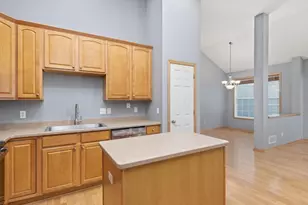 4871 Woodland Ave, Shakopee, MN 55379 - Photo 19