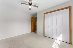 7782 Dunmore Rd, Woodbury, MN 55125 - Photo 21