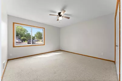 7782 Dunmore Road, Woodbury, MN 55125 - Photo 23