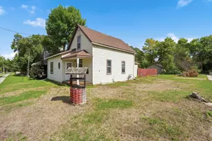 301 Main Ave N, Red Lake Falls, MN 56750 - Photo 3