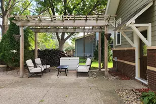 622 Nicollet Ave, North Mankato, MN 56003 - Photo 3