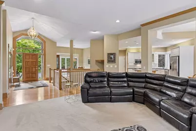 7524 Auto Club Circle, Bloomington, MN 55438 - Photo 5