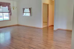 821 Greensview Ct NW, Hutchinson, MN 55350 - Photo 7