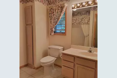 821 Greensview Court NW, Hutchinson, MN 55350 - Photo 17