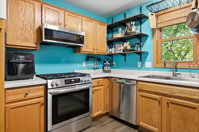 682 Harvard Street, Saint Paul, MN 55107 - Photo 9