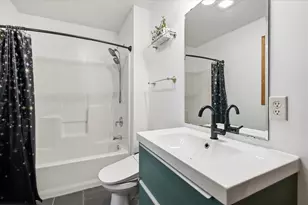 682 Harvard St, Saint Paul, MN 55107 - Photo 15