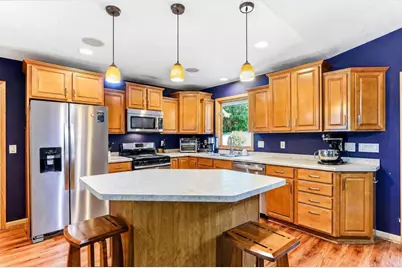 8594 Underwood Lane N, Maple Grove, MN 55369 - Photo 7