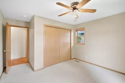 474 10th Avenue SW, Wells, MN 56097 - Photo 21