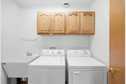 474 10th Avenue SW, Wells, MN 56097 - Photo 11