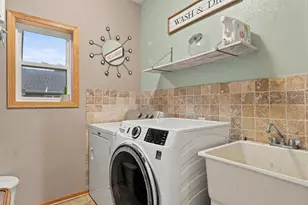 1318 Bluff St, Dundas, MN 55019 - Photo 9