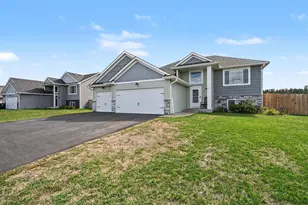 707 Hickory St SW, Isanti, MN 55040 - Photo 3