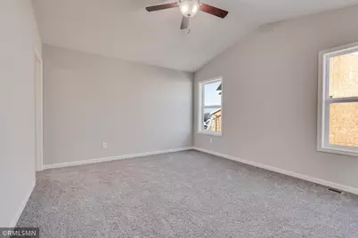 19087 Goodhue Street NE, East Bethel, MN 55011 - Photo 17