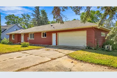 34 5th Street NW, Melrose, MN 56352 - Photo 3