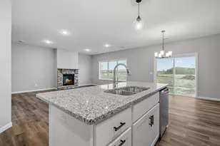 1606 191st Ave NE, East Bethel, MN 55011 - Photo 9