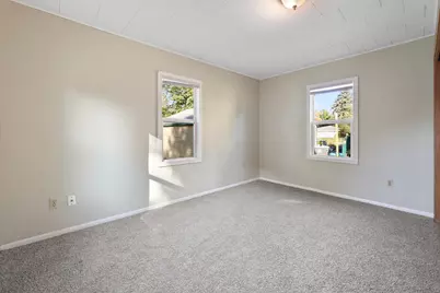 541 Broadway Avenue N, Foley, MN 56329 - Photo 11