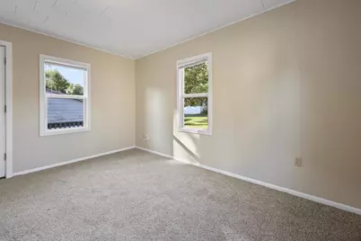 541 Broadway Avenue N, Foley, MN 56329 - Photo 17