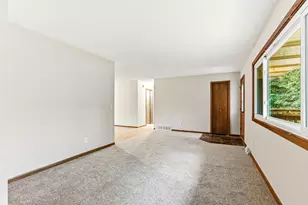 7364 397th St, North Branch, MN 55056 - Photo 5