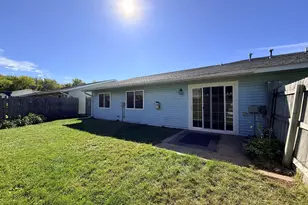 610 Meadows Dr, Hammond, WI 54015 - Photo 13