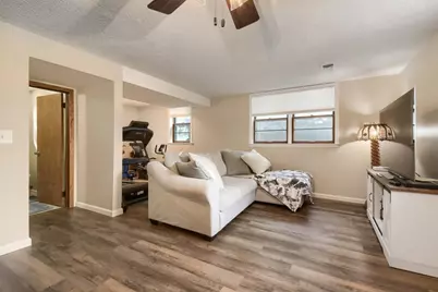 512 9th Avenue S, South Saint Paul, MN 55075 - Photo 15