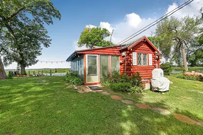 11255 Lawrence Avenue NW, Annandale, MN 55302 - Photo 3