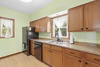 208 W Maple Street, Roberts, WI 54023 - Photo 11