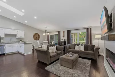 4240 Boulder Ridge Point, Eagan, MN 55122 - Photo 7