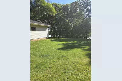 409 W Amber Lake Drive W, Fairmont, MN 56031 - Photo 21
