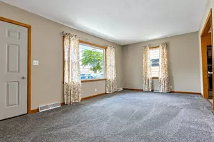 1707 4th Ave SE, Austin, MN 55912 - Photo 7