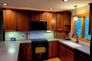 128 Eastwood Dr, Thief River Falls, MN 56701 - Photo 5