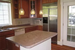230 N Arch Ave, New Richmond, WI 54017 - Photo 5