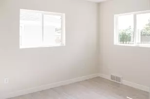 705 18th St N, Moorhead, MN 56560 - Photo 23