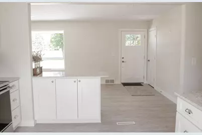 705 18th Street N, Moorhead, MN 56560 - Photo 15